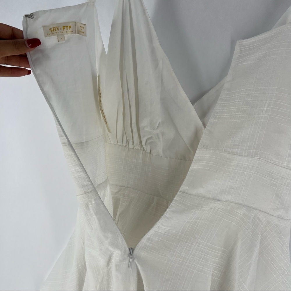 SRV x FTF Blanca Tie Front Flowy Romper Tiered Shorts Surplice‎ Neckline Woven - Picture 15 of 16